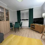 Spacious & Modern Family Gem