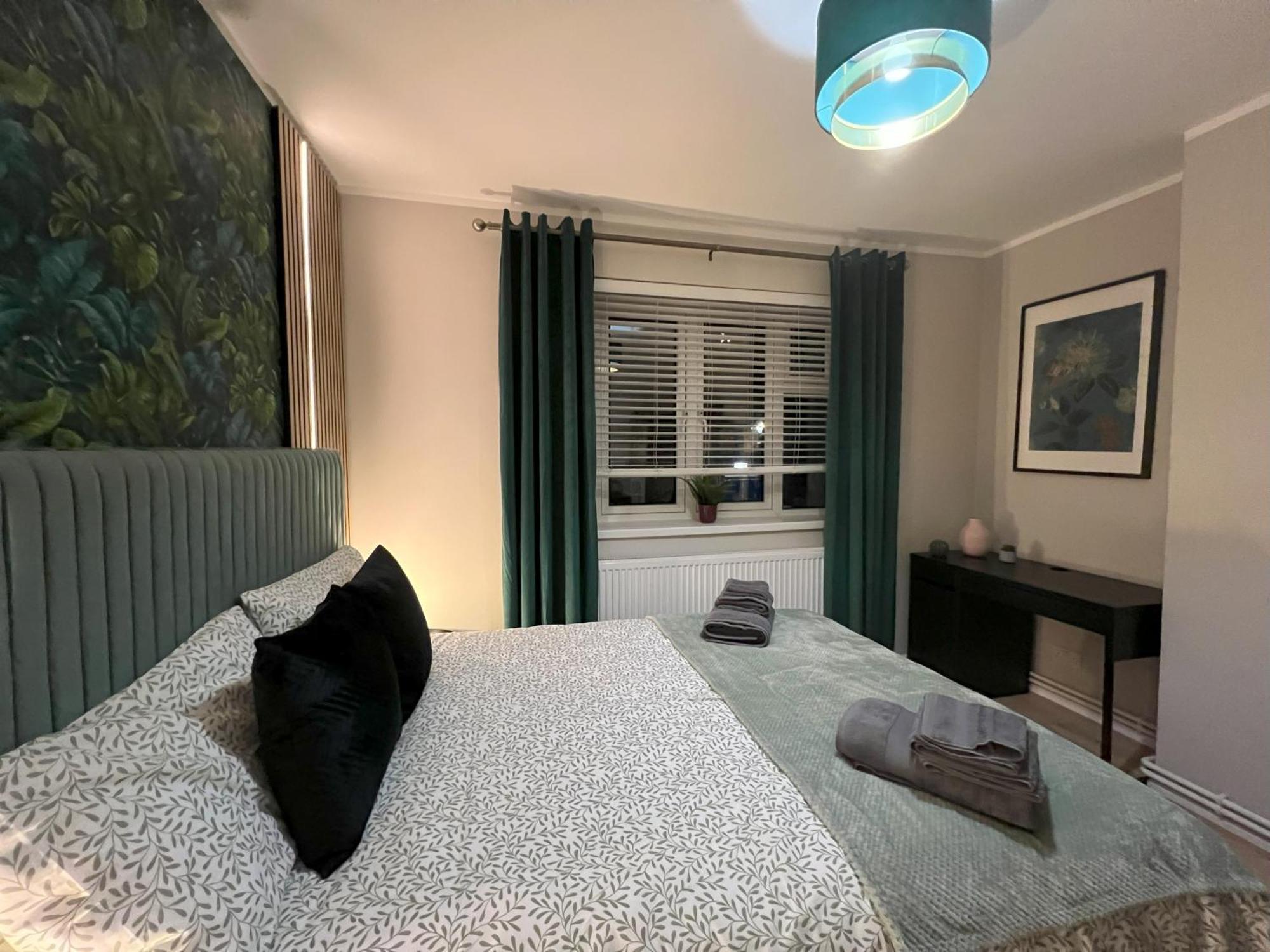 Spacious & Modern Family Gem Appartamento