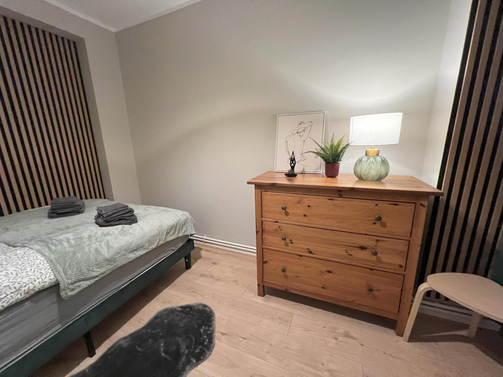 Spacious & Modern Family Gem Londra